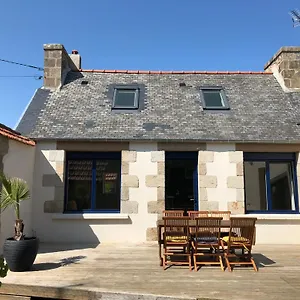 Ker Moumousse - Maison Bretonne, Elegante, Conviviale, 5 Min , Trébeurden Frankrijk